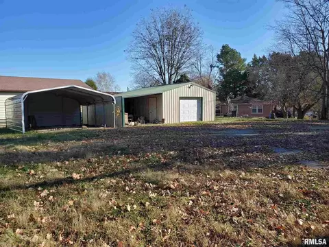 1852 State St, Eldorado, IL 62930 photo 9