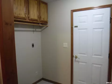 309 Roddy Rd, Salem, IL 62881 photo 3