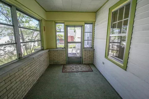 1007 Oak St, Carmi, IL 62821 photo 16