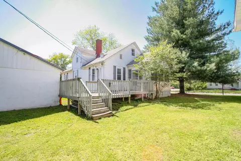 1007 Oak St, Carmi, IL 62821 photo 3