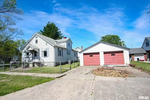 1007 Oak St, Carmi, IL 62821 photo 5