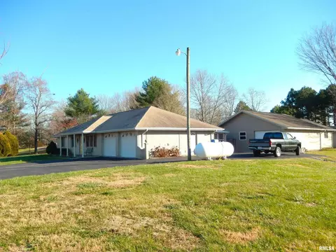 20 Willow Ln, Anna, IL 62906 photo 3