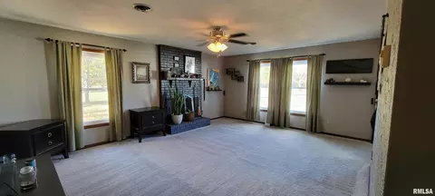4791 Espy Rd, Sesser, IL 62884 photo 10