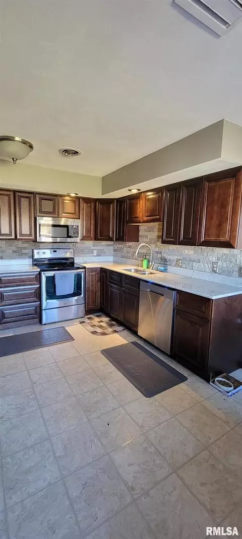 4791 Espy Rd, Sesser, IL 62884 photo 19