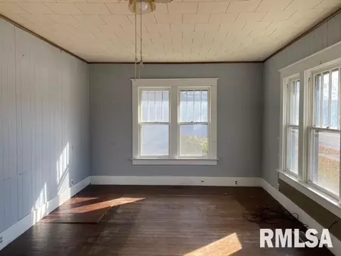 803 E 5th St, Metropolis, IL 62960 photo 2