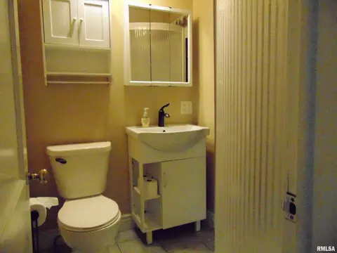 507 Everett St, Marion, IL 62959 photo 17