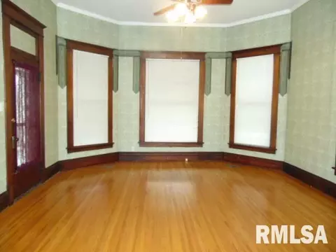 507 Everett St, Marion, IL 62959 photo 2