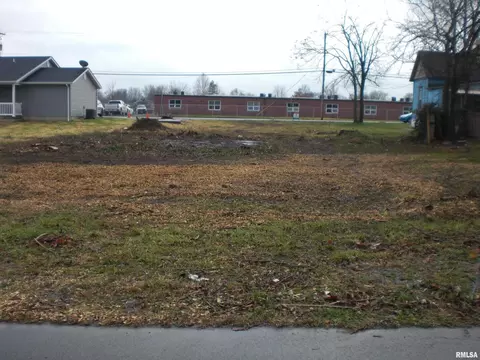 407 E Jackson St, Marion, IL 62959 photo 2
