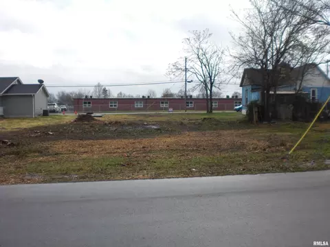 407 E Jackson St, Marion, IL 62959 photo 5