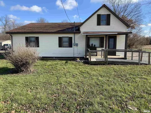 930 S State St, Flora, IL 62839 photo 42