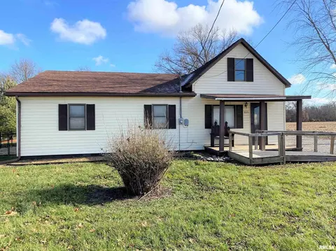 930 S State St, Flora, IL 62839 photo 35
