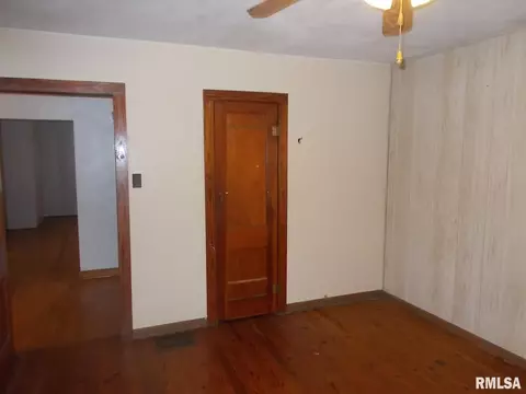 401 S 3rd St, Ava, IL 62907 photo 9