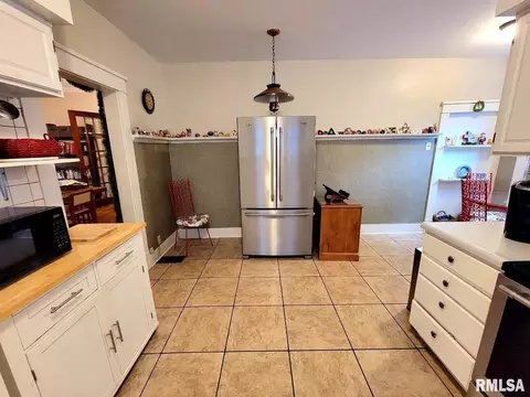 524 E Broadway Ave, Centralia, IL 62801 photo 25