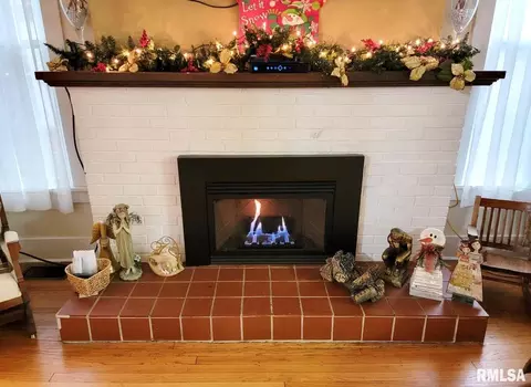 524 E Broadway Ave, Centralia, IL 62801 photo 16