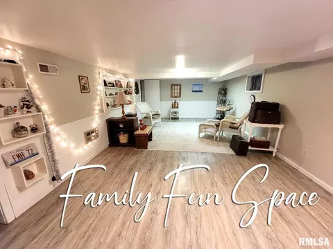 524 E Broadway Ave, Centralia, IL 62801 photo 39