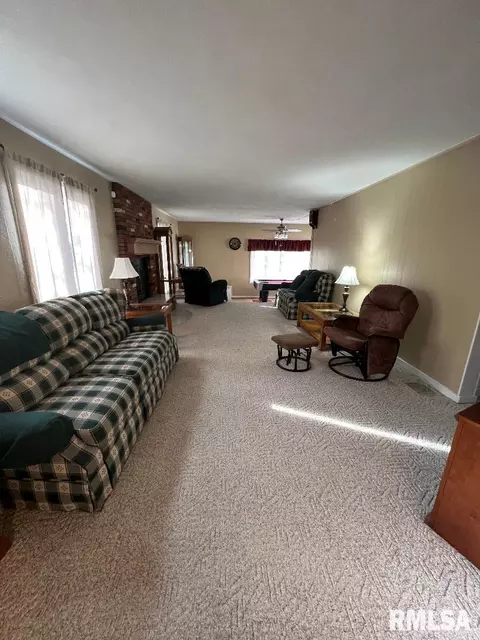 509 Melrose Ave, Centralia, IL 62801 photo 6