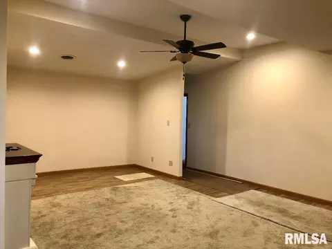 12681 Cochran Rd, Marion, IL 62959 photo 10