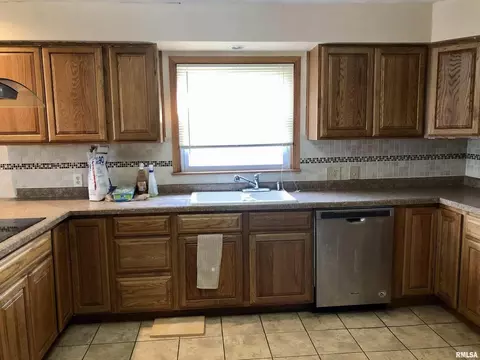 12681 Cochran Rd, Marion, IL 62959 photo 5