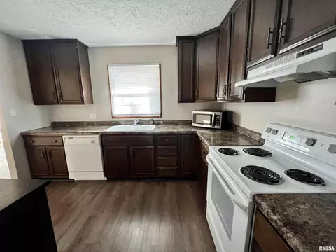 2216 Michelle Ln, Marion, IL 62959 photo 12