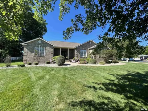 422 Bainbridge Rd, Marion, IL 62959 photo 1