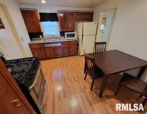 4 Beverly Hts, Mount Vernon, IL 62864 photo 4