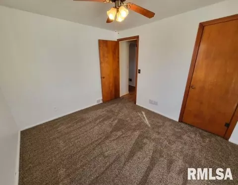 4 Beverly Hts, Mount Vernon, IL 62864 photo 19