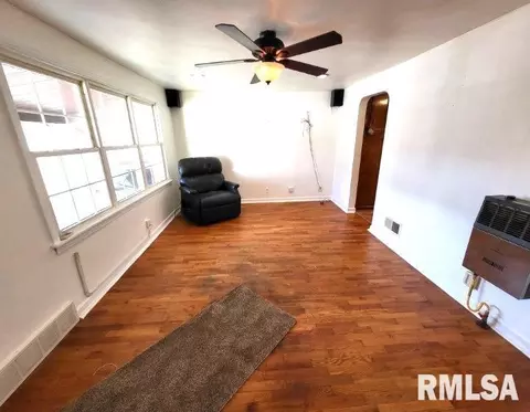 4 Beverly Hts, Mount Vernon, IL 62864 photo 12
