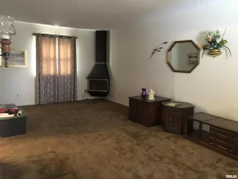 1107 W Goodall St, Marion, IL 62959 photo 7