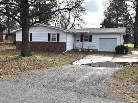 1107 W Goodall St, Marion, IL 62959 photo 1
