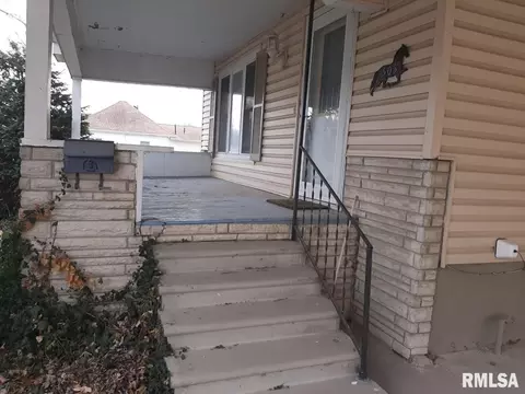 503 S Victor St, Christopher, IL 62822 photo 14