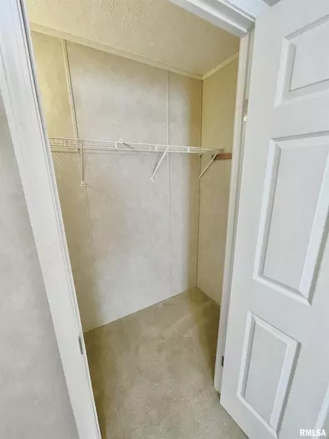 140 Elm St, Noble, IL 62868 photo 13