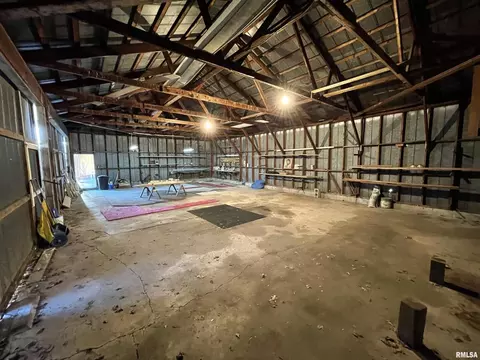 140 Elm St, Noble, IL 62868 photo 50