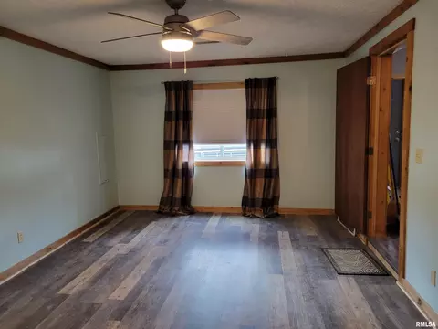 710 E 2nd St, Centralia, IL 62801 photo 14