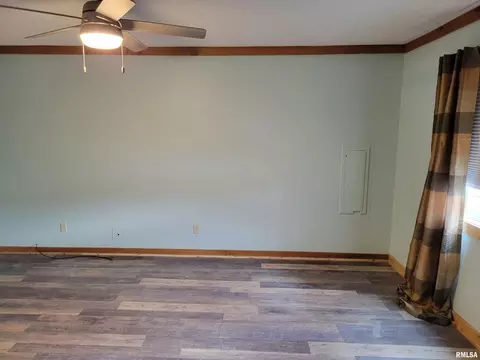 710 E 2nd St, Centralia, IL 62801 photo 15