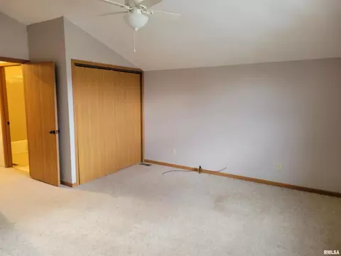 710 E 2nd St, Centralia, IL 62801 photo 18