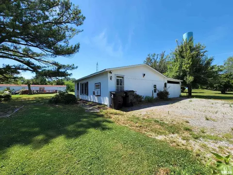 312 S 2nd St, Broughton, IL 62817 photo 43