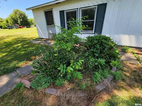 312 S 2nd St, Broughton, IL 62817 photo 35