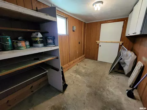 312 S 2nd St, Broughton, IL 62817 photo 37