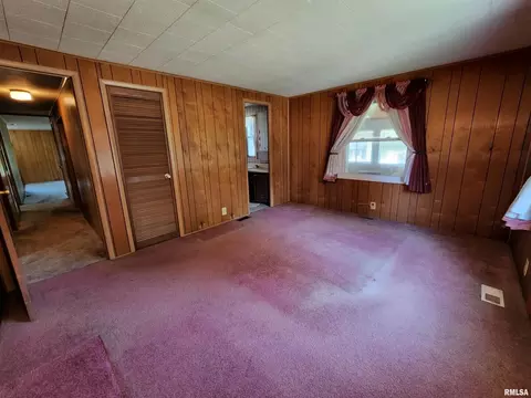 312 S 2nd St, Broughton, IL 62817 photo 28