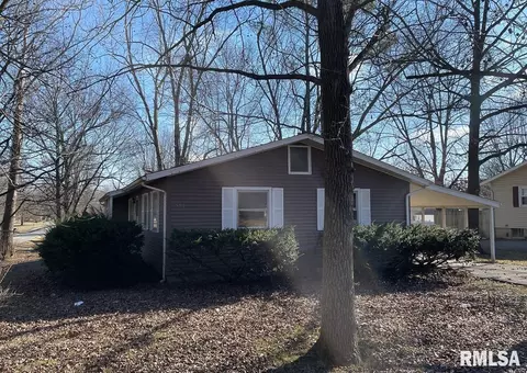 500 S 6th St, Herrin, IL 62948 photo 4