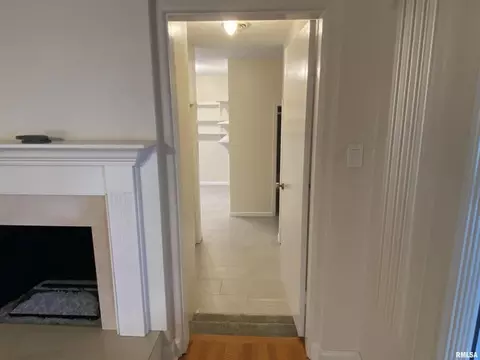 607 S Carbon St, Marion, IL 62959 photo 32