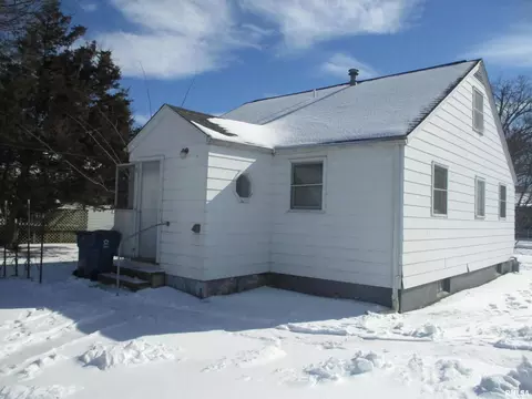 417 Mcfall St #MCFALL, Benton, IL 62812 photo 4