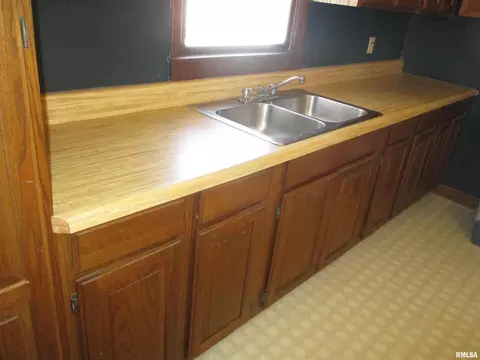 417 Mcfall St #MCFALL, Benton, IL 62812 photo 9