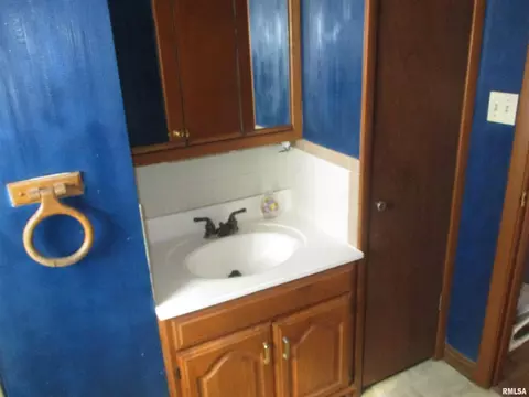 417 Mcfall St #MCFALL, Benton, IL 62812 photo 22