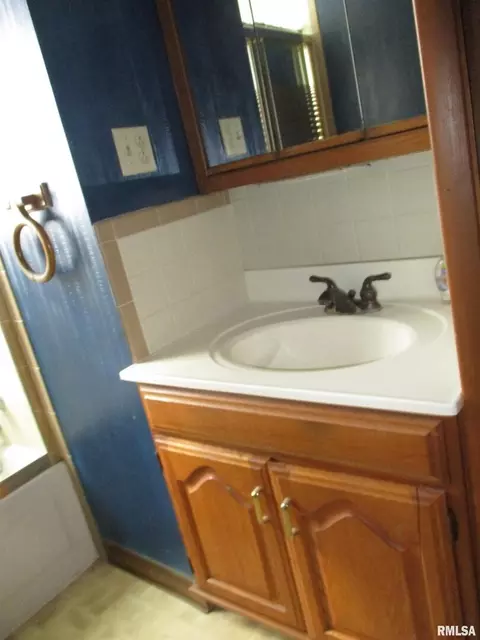417 Mcfall St #MCFALL, Benton, IL 62812 photo 20