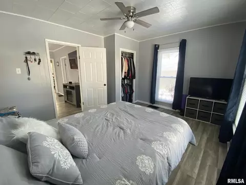 1215 E Broadway, Centralia, IL 62801 photo 12
