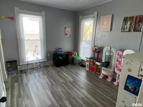 1215 E Broadway, Centralia, IL 62801 photo 13