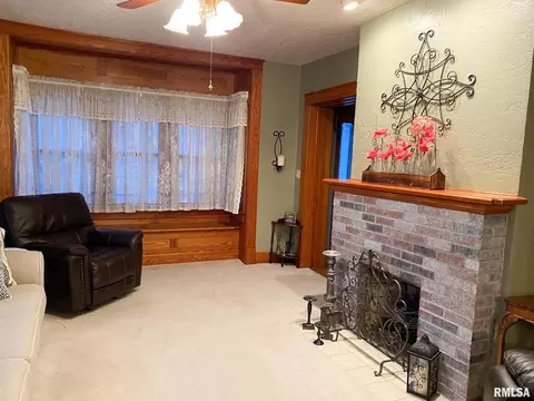 511 S Main St, Anna, IL 62906 photo 17