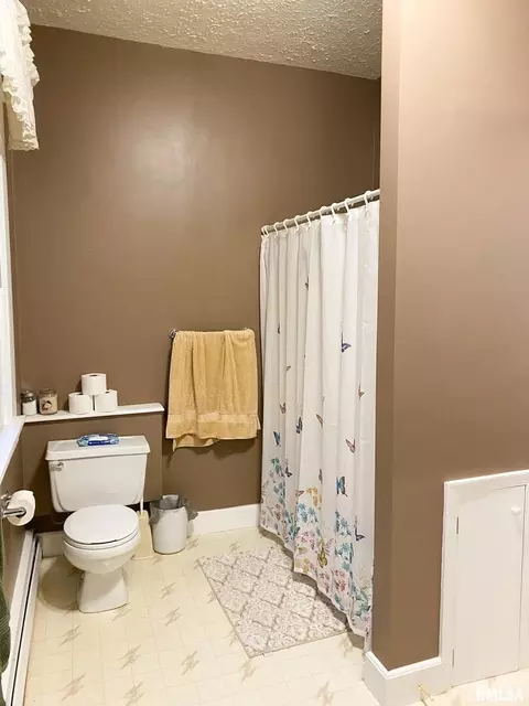 511 S Main St, Anna, IL 62906 photo 42