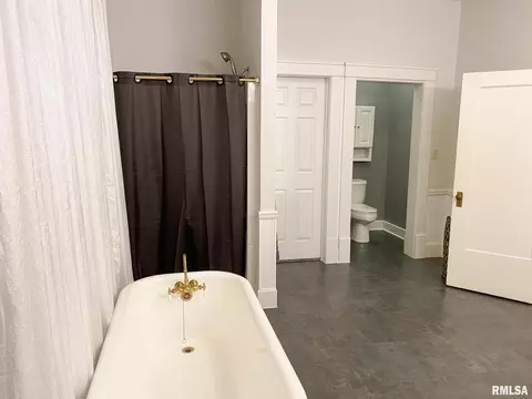 511 S Main St, Anna, IL 62906 photo 27